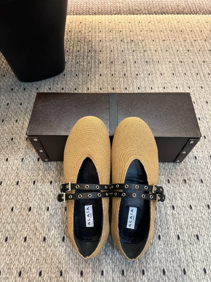 Alaïa Raffia Ballet Flats – 25FW