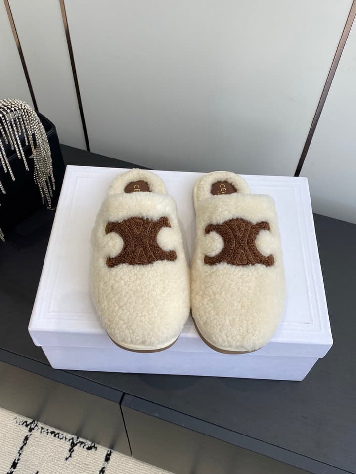 Celine Triomphe Wool Slippers – Autumn/Winter Collection in Beige