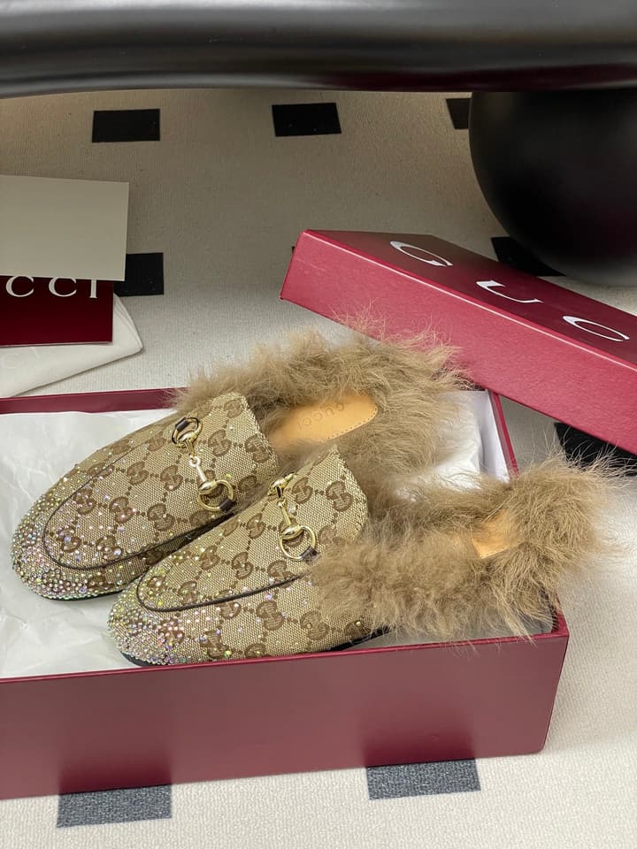 Gucci Princetown Wool Horsebit Mules – 2025 Fall Collection