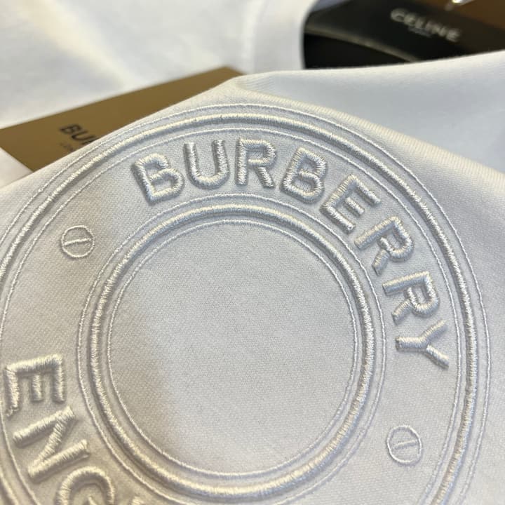 Burberry Micro-Logo Embroidered Cotton T-Shirt – Spring/Summer Collection in Black