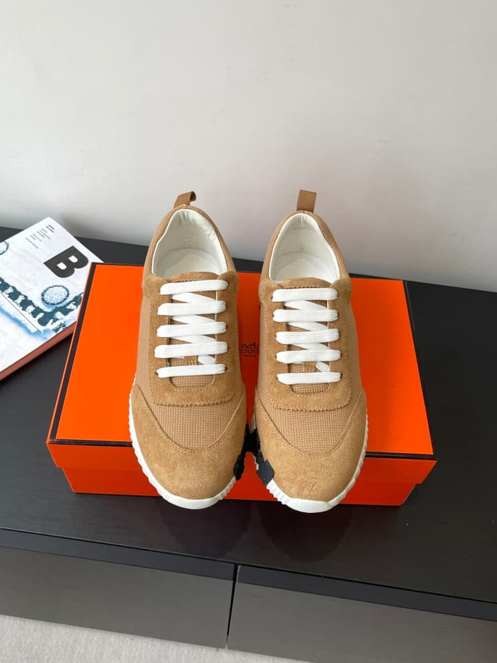 Hermès Classic Couple's Casual Sneakers in Black