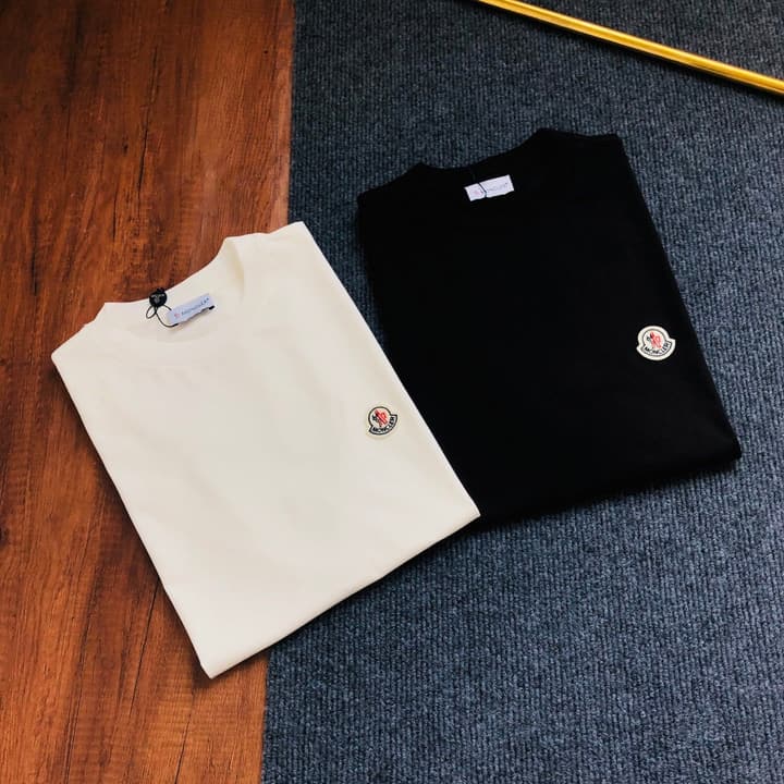 Moncler Classic Printed Logo T-Shirt – 2026SS in Black Large Logo