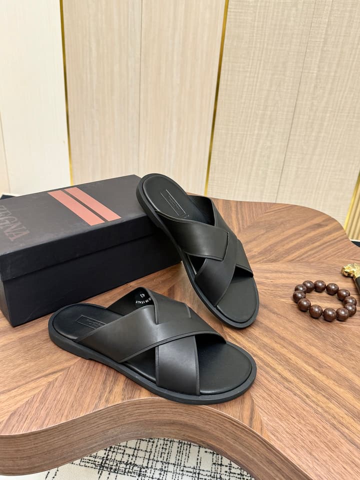 Zegna Men's Cross Strap Leather Slippers