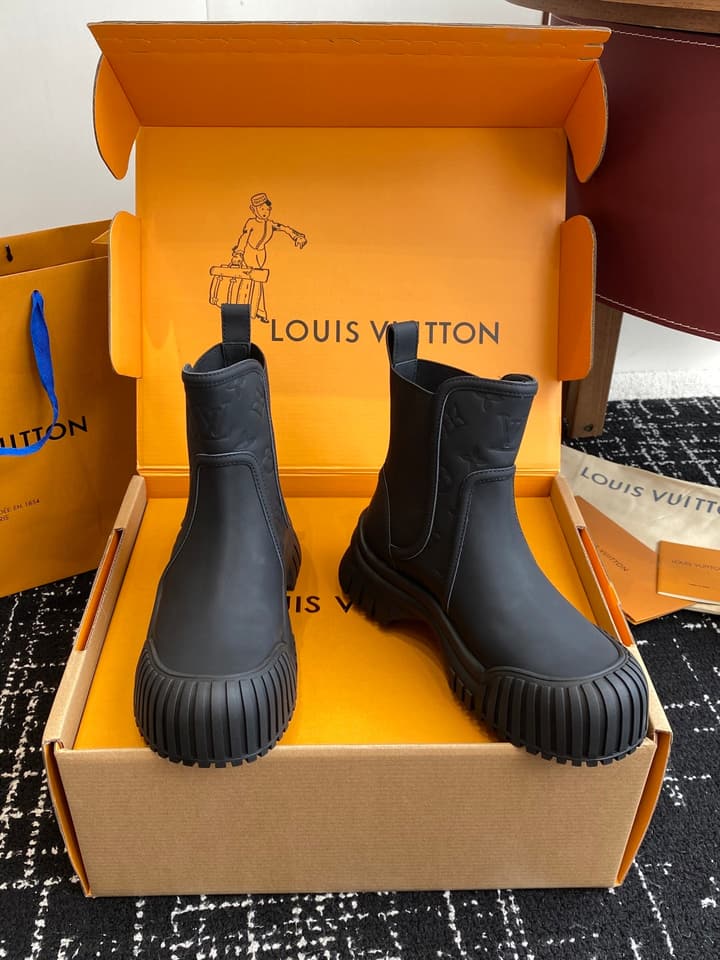 Louis Vuitton Runway Slip-On Ankle Boots – New Collection in Beige