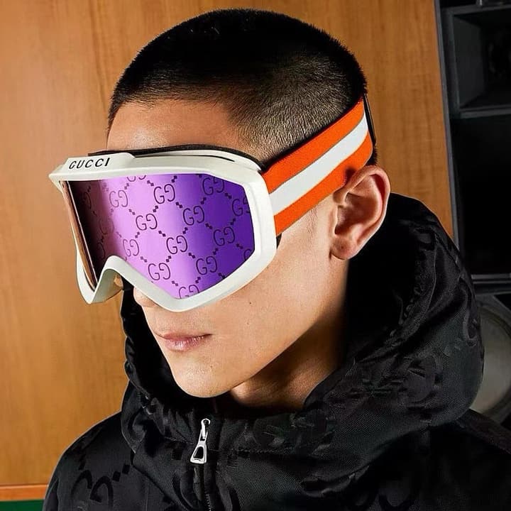 Gucci Ski Goggles in Black Frame, Silver Lens