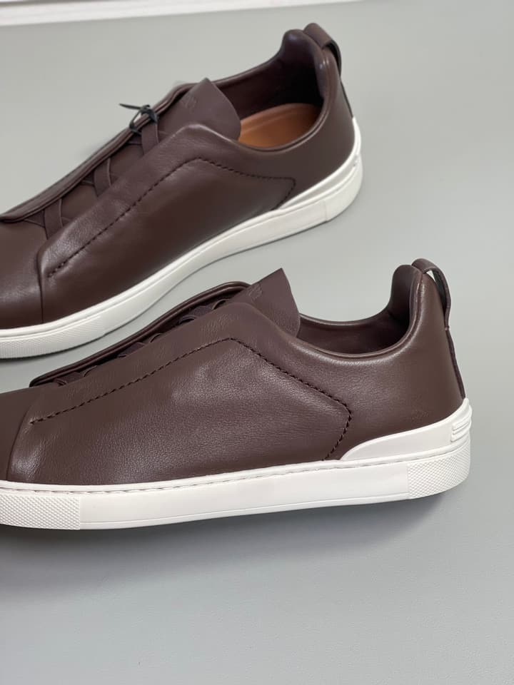Zegna SECONDSKIN Triple Stitch Low-Top Sneakers in Navy Smooth Leather