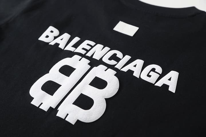 Balenciaga Double B Dollar Foam Print T-Shirt – 26SS in Black