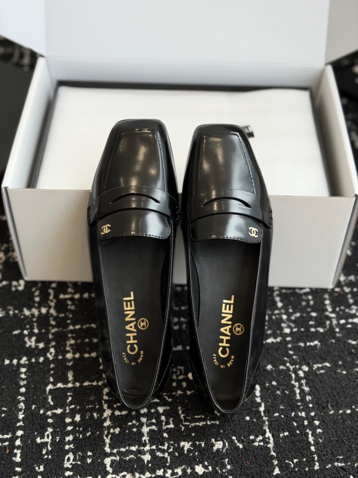 Chanel Square Toe Flats – Early Spring Collection – 26SS