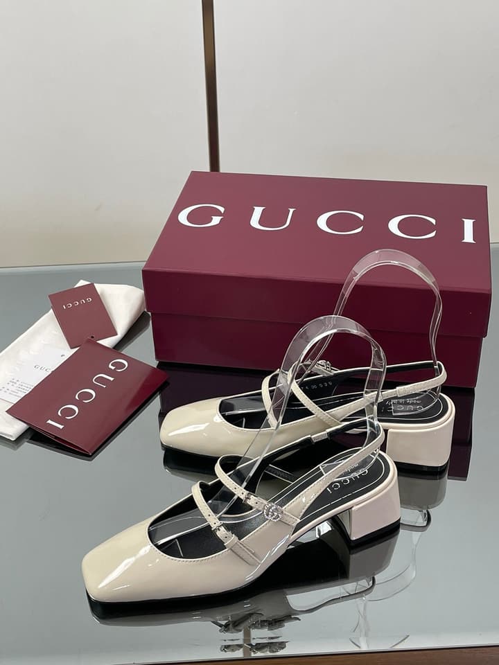 Gucci Crystal Double G Slingback Pumps – 2025 Fall Collection in Burgundy Red