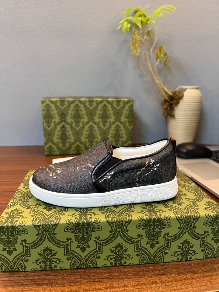 Gucci Kids Sheepskin-Lined Sneakers – Kids Collection