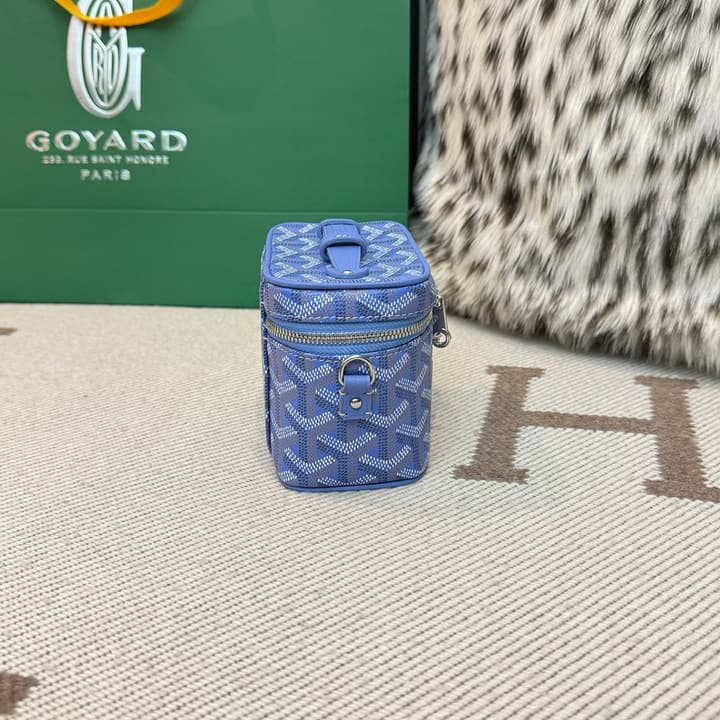 Goyard Muse Vanity Ultra Mini Cosmetic Bag in Blue