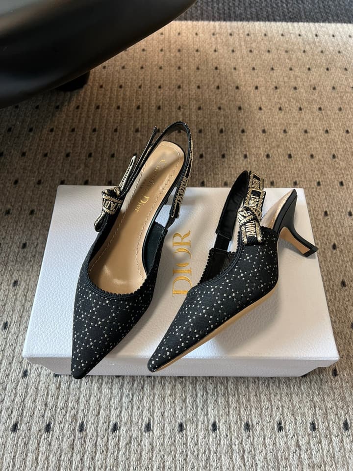 Dior Classic Polka Dot Bow Pumps in Deep Quilted Black