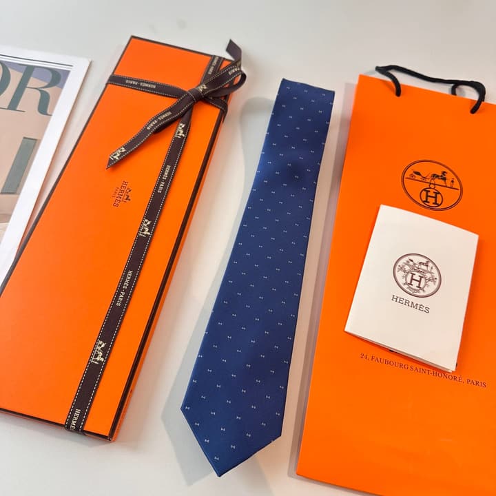 Hermès Men's Silk Tie in Burnt Orange Brown
