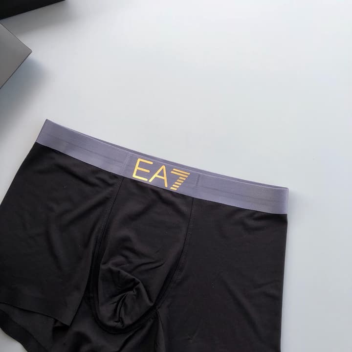 Armani EA7 Classic Seamless Men's Underwear – 3-Pack
