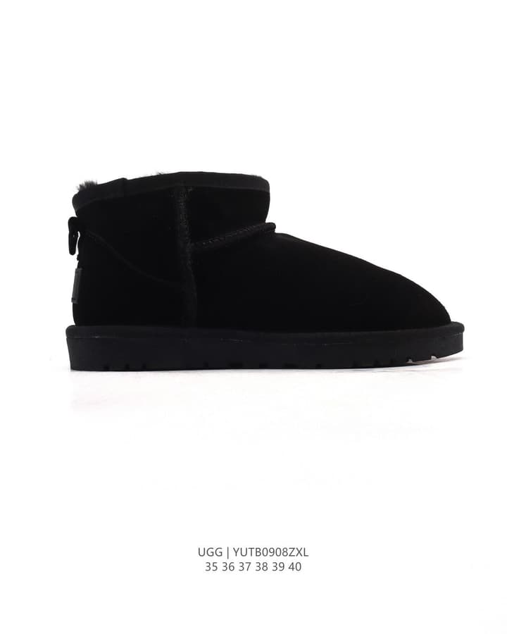 UGG Mid-Tube Plush Snow Boots – Autumn/Winter Collection in Black