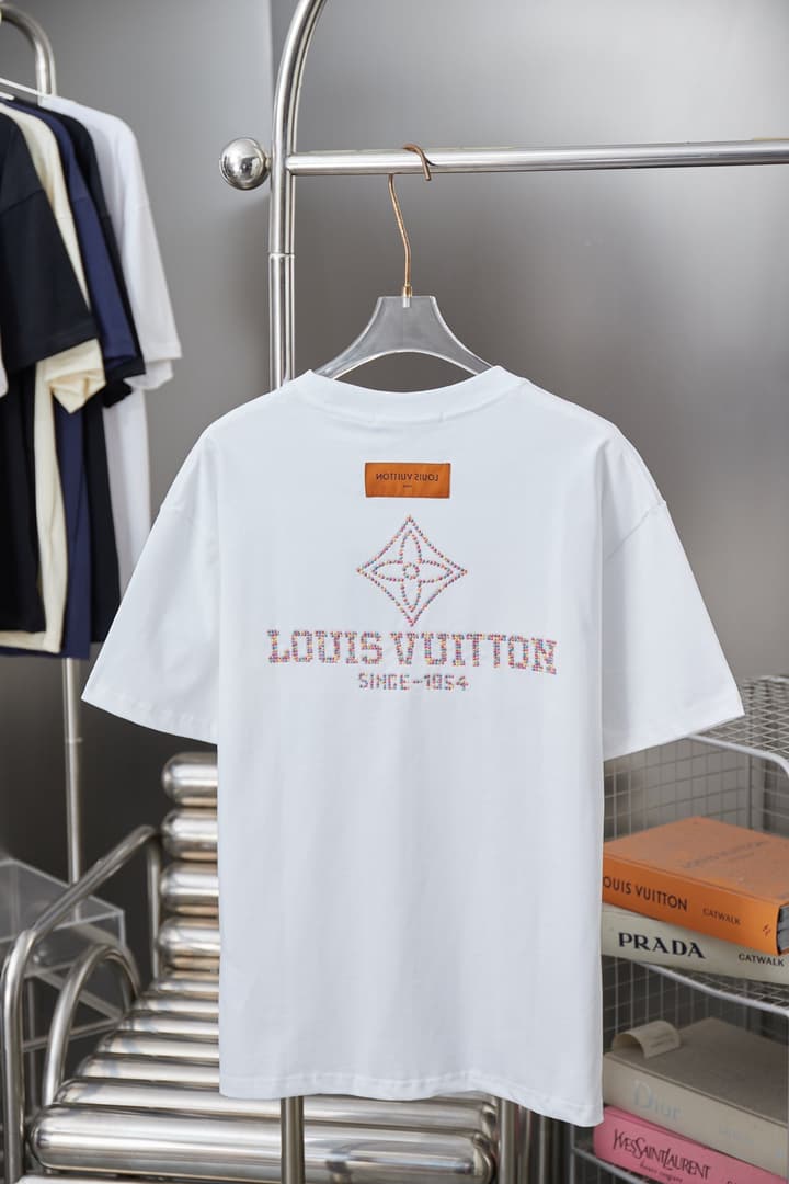 Louis Vuitton Embroidered Hollow LV Letter T-Shirt – 2026SS in Black
