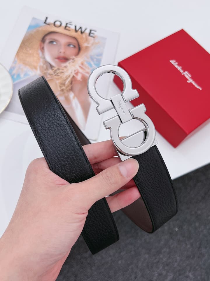 Ferragamo Men's Reversible Leather Belt in Assorted Buckle Display