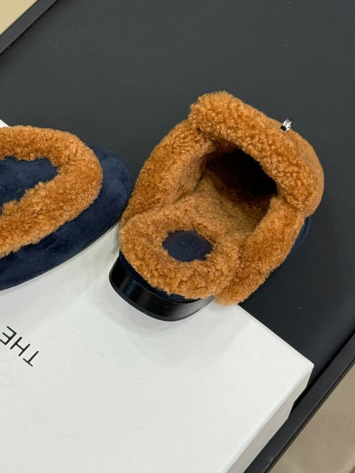 Hermès H Kelly Classic Mule Slippers – 24FW