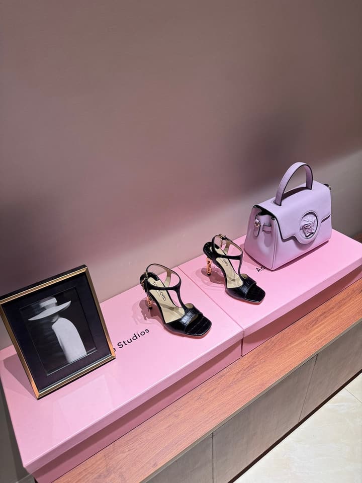 TOM FORD Padlock Heeled Sandals – 24SS Collection in Black Sandals