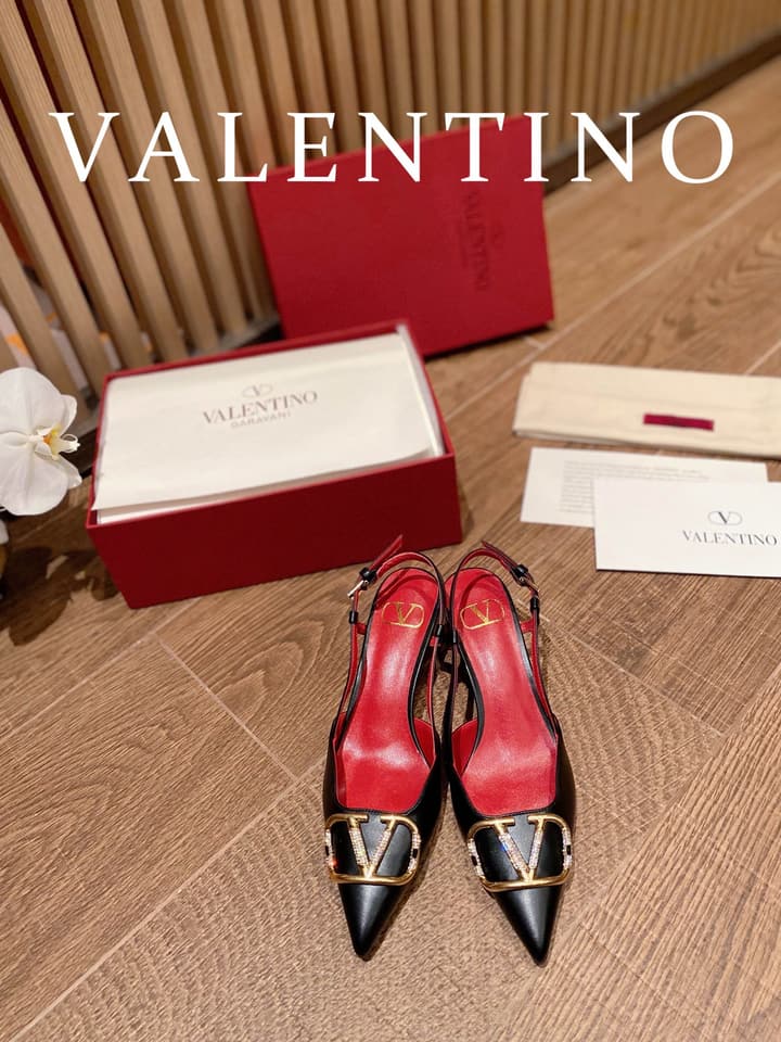 Valentino VLogo Signature Rhinestone Low-Heel Pumps – 2022 Collection in Nude Beige