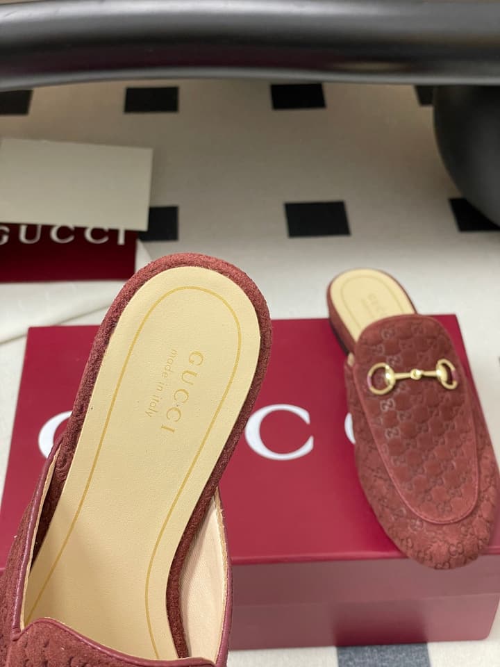 Gucci Princetown Double G Suede Mules – 2025 Fall Collection in Black Suede With Silver Hardware