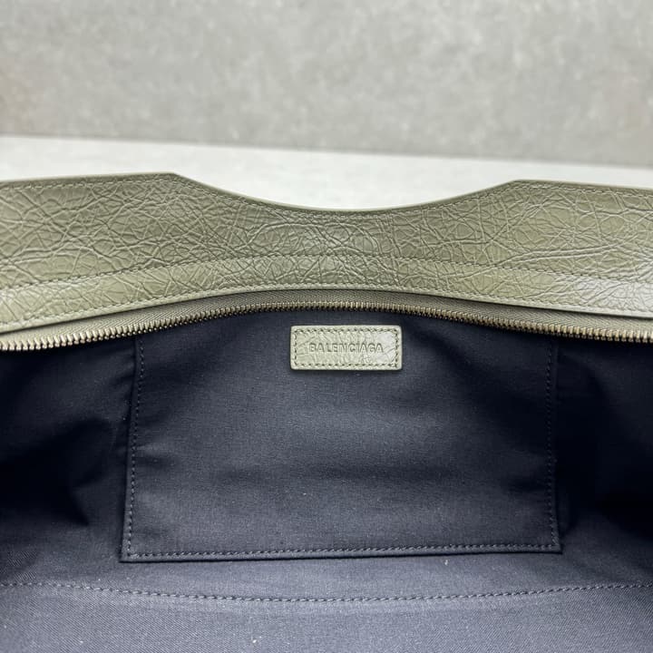 Balenciaga Le City East-West Motorcycle Bag – 2024 Early Autumn Collection in Classic Black