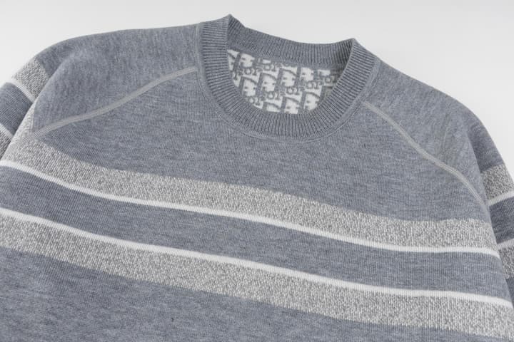 Dior Reversible Oblique Cashmere Crewneck Sweater – 25FW in Grey