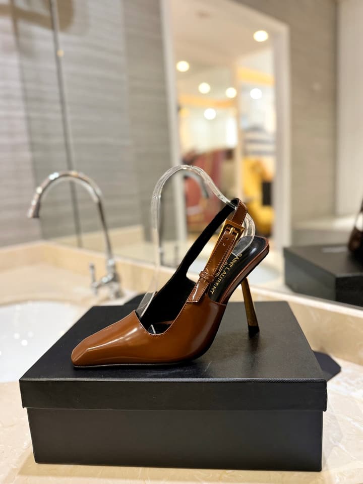Saint Laurent Square Toe Patent Leather Pumps in Caramel Gloss