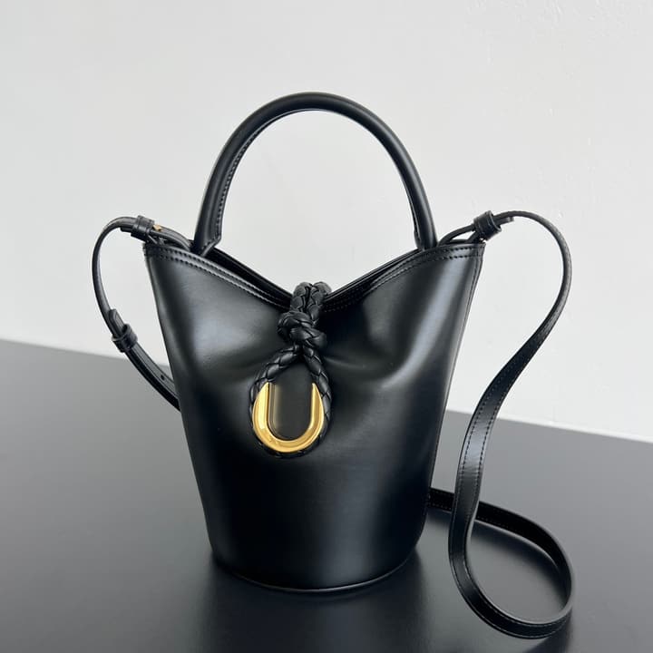 Bottega Veneta Liberta Bucket Bag – 25SS in Black