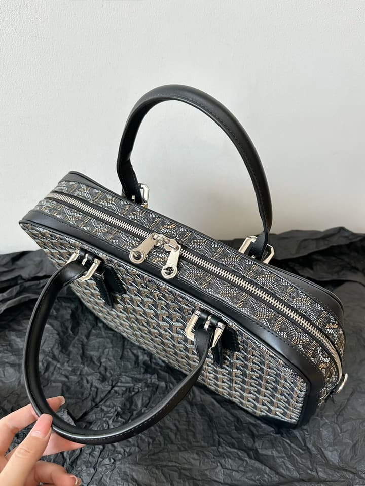 Goyard Men's Goyardine Briefcase in Black Goyardine