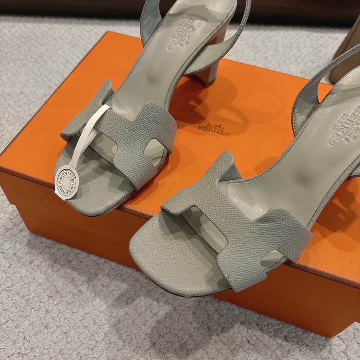 Hermès Eremite 80 Heeled Sandals in Blush Pink