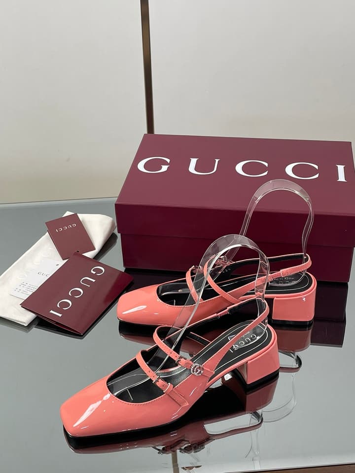 Gucci Crystal Double G Slingback Pumps – 2025 Fall Collection in Burgundy Red