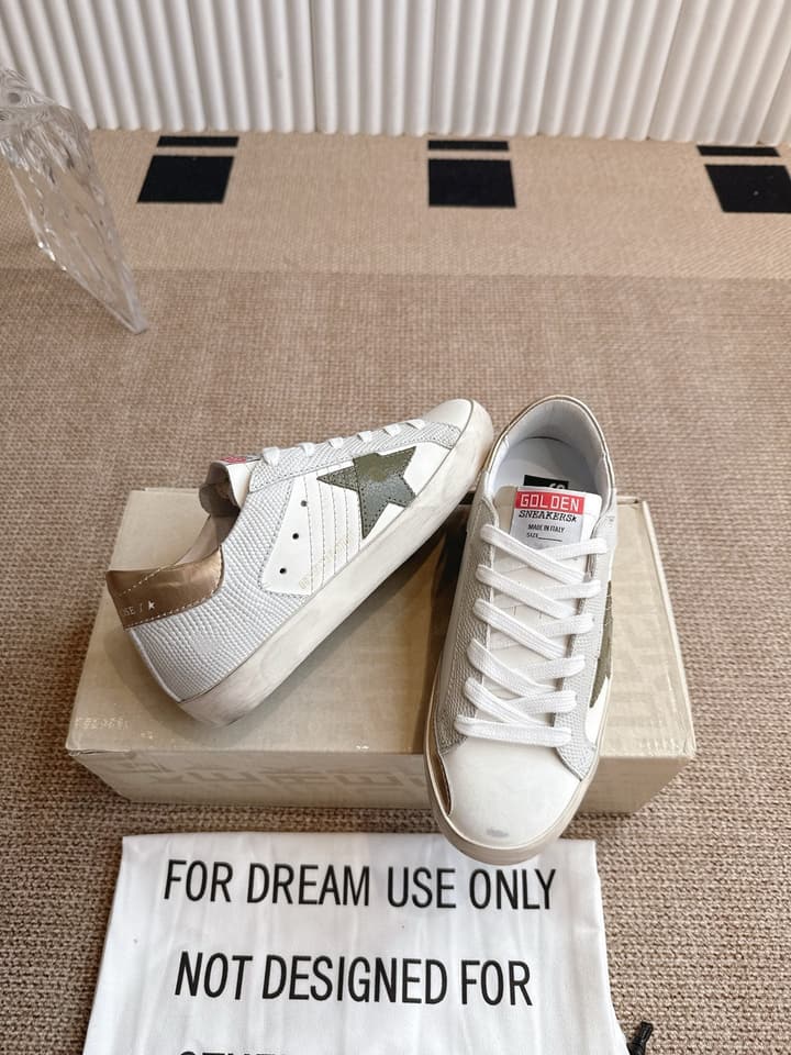 Golden Goose Distressed Leather Sneakers in Dark Green