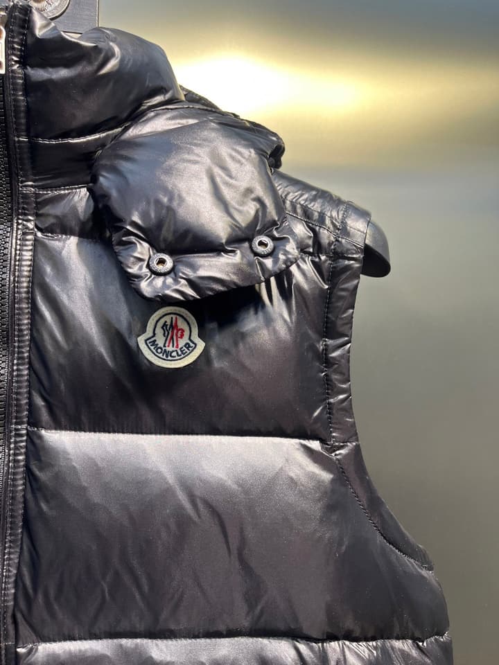 Moncler Unisex Hooded Down Vest