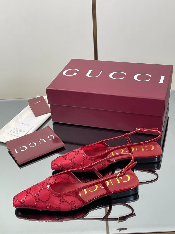 Gucci Cosmogonie GG Crystal Slingback Sandals – 2025 Early Autumn Collection in Black Crystal Gg