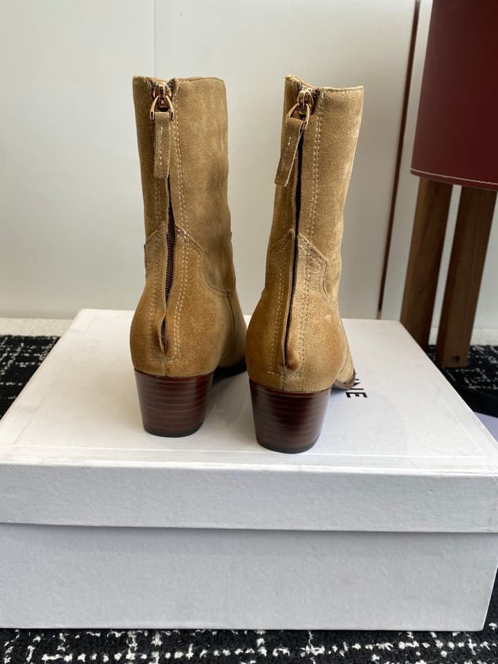 Celine Retro Chunky Chelsea Ankle Boots – 25SS in Classic Brown Suede