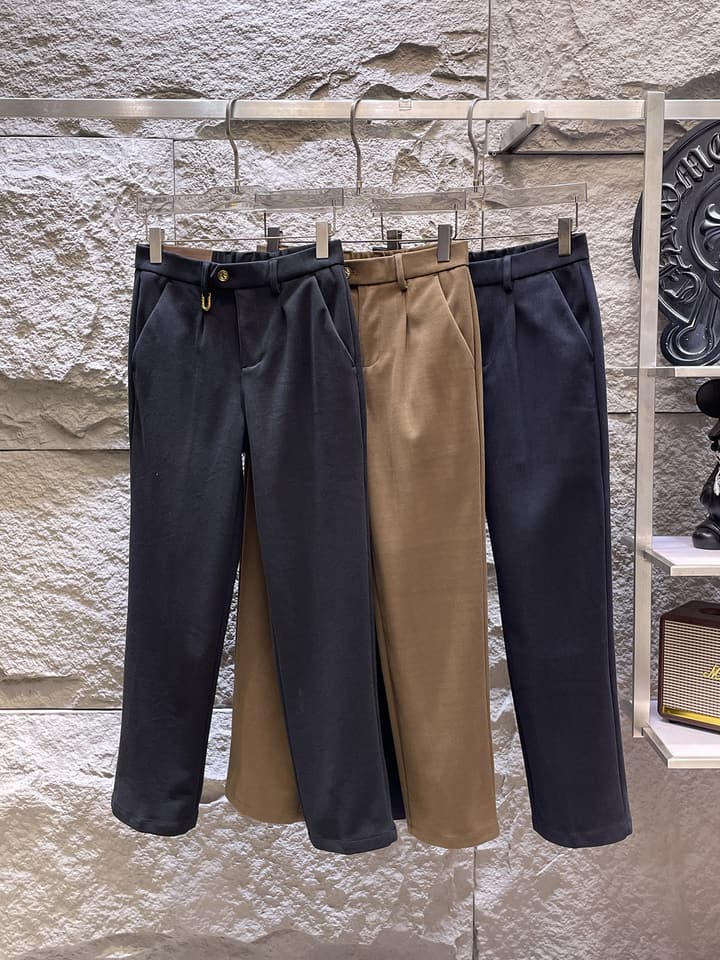 Louis Vuitton Wool Blend Dress Trousers – Autumn/Winter Collection in Black