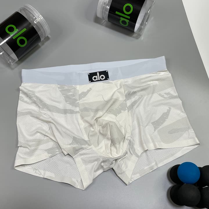 Alo Seamless Ice Silk Men's Underwear Box Set
