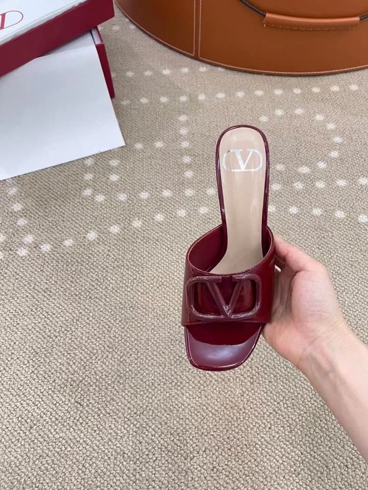 Valentino VLogo Patent Leather Heeled Mules in Burgundy Red