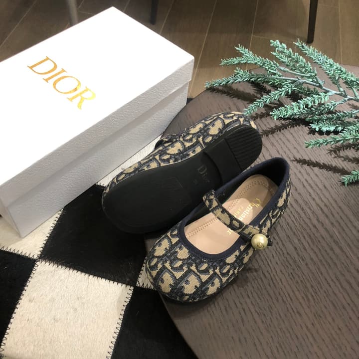 Dior DioBady Ballet Quilted Flats – Kids Collection – 2024SS in Black Quilted With Pearl Strap