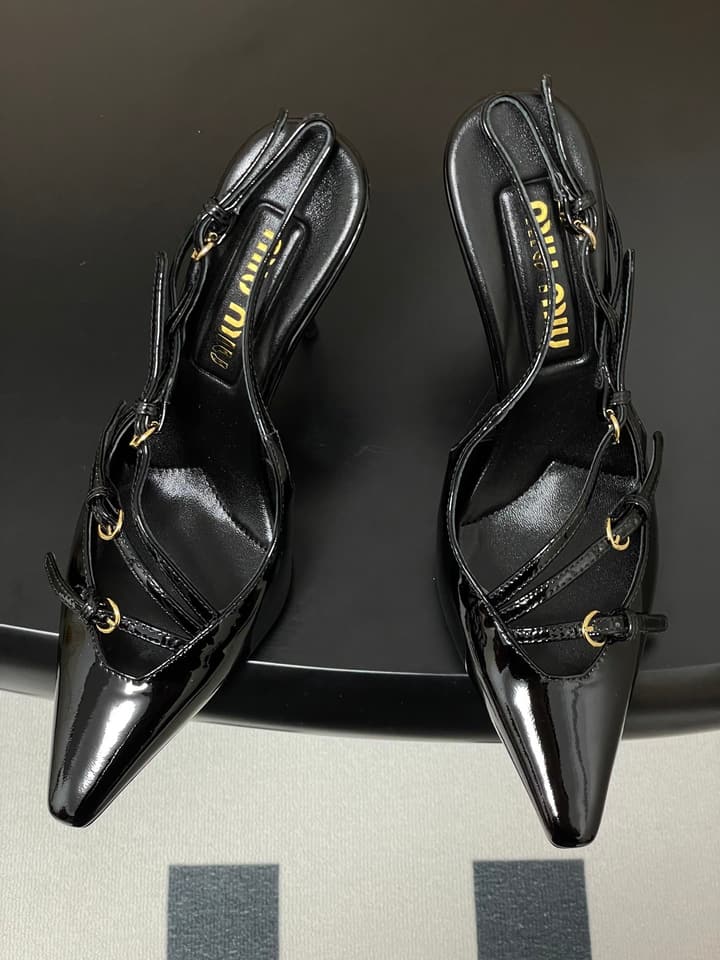Miu Miu Pointed-Toe Kitten Heel Slingback Sandals – 25SS