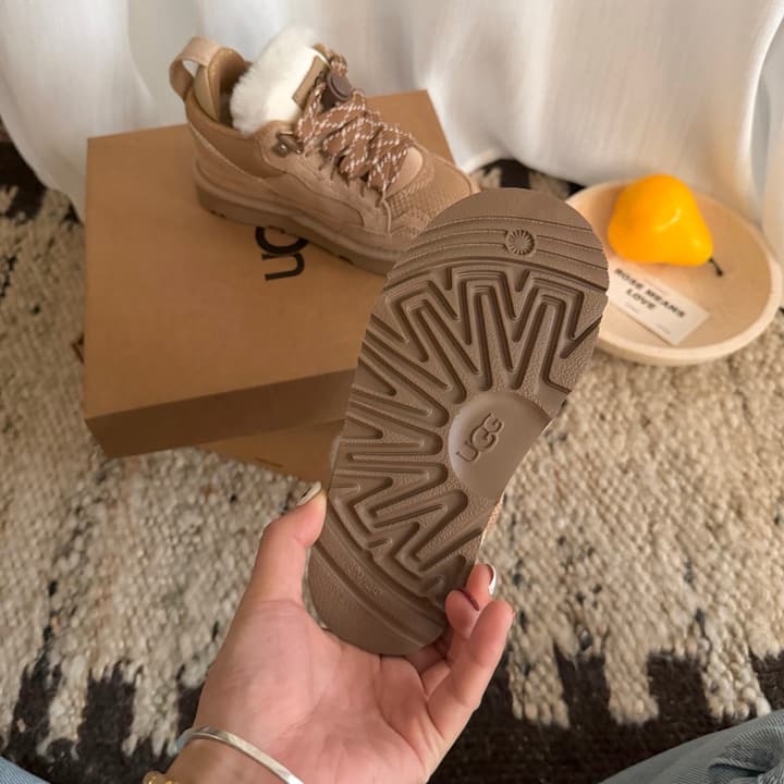 UGG Lowmel Casual Sneakers – Kids Collection in Rich Brown