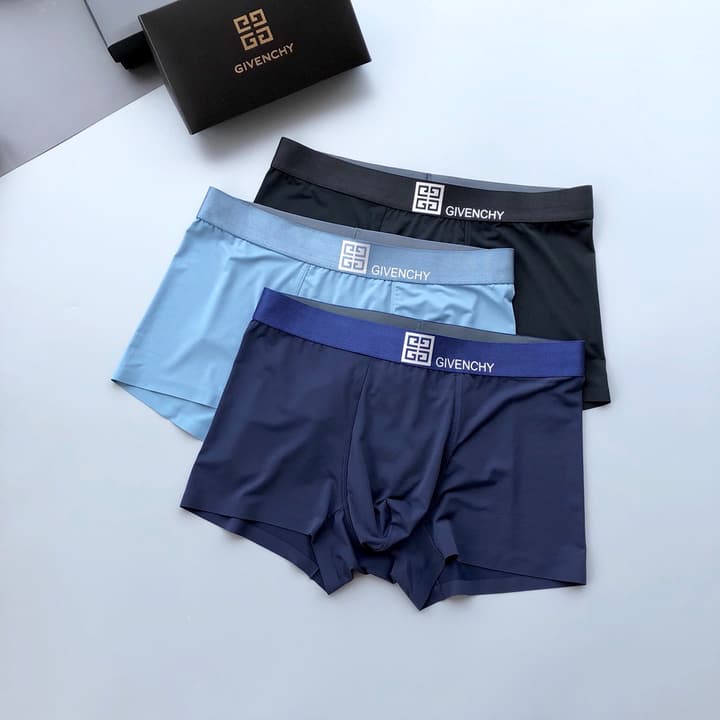 Givenchy Seamless Ice Silk Men's Underwear – Box of 3