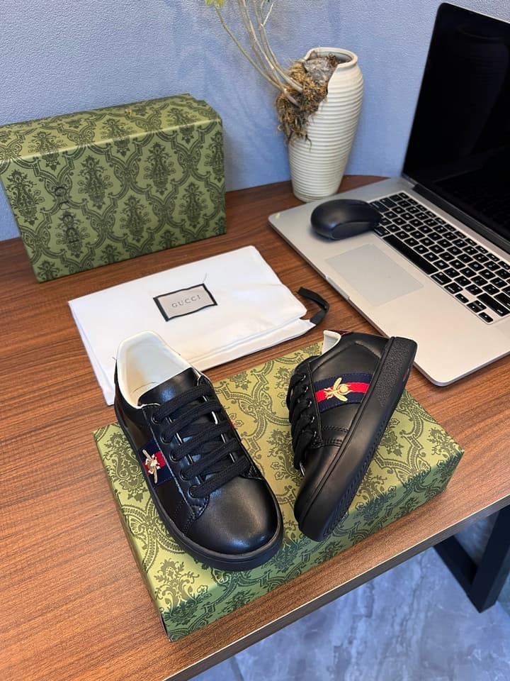 Gucci Kids Sheepskin-Lined Sneakers – Kids Collection