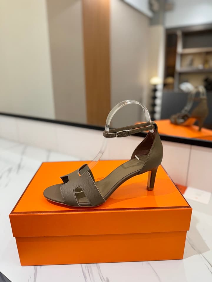Hermès Classic Palm Grain Cowhide Heels – 6.5cm in Black