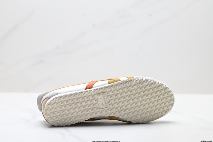 Onitsuka Tiger Mexico 66 NIPPON MADE Sneakers in Cream With Gold And Orange Stripes