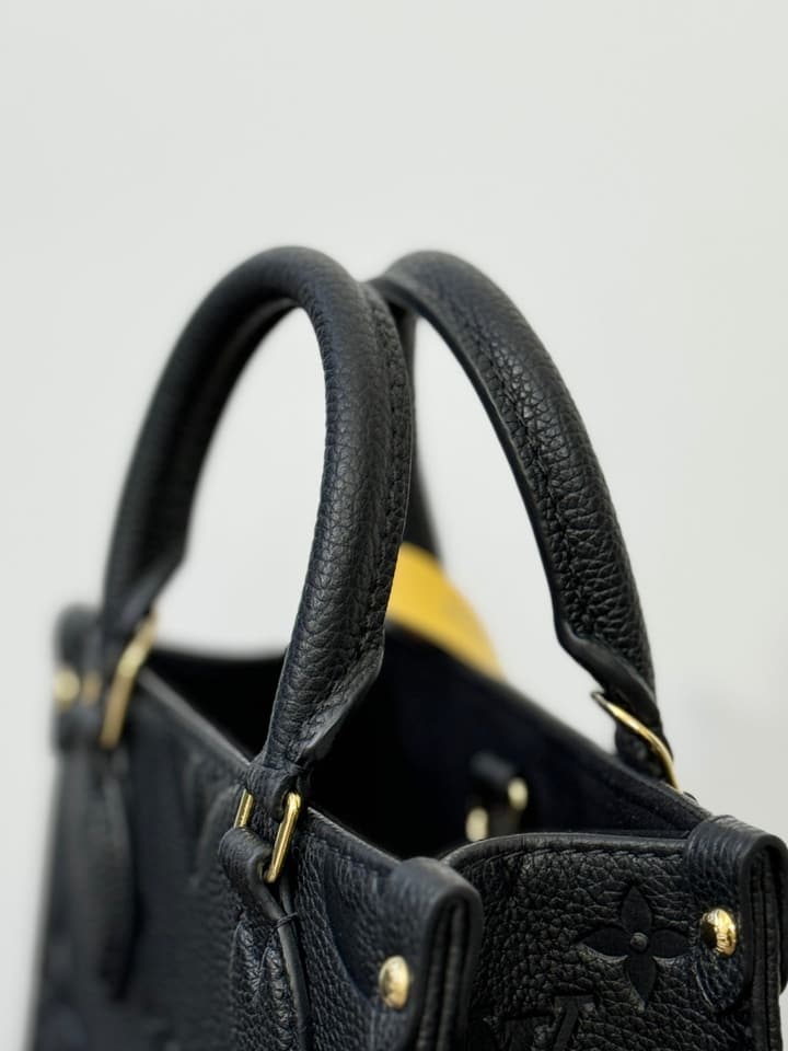 Louis Vuitton OnTheGo BB Handbag in Black Monogram