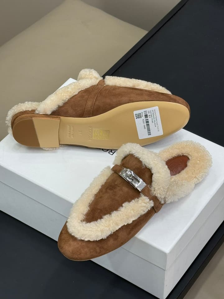Hermès H Kelly Classic Mule Slippers – 24FW