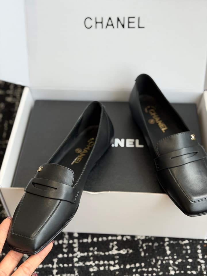 Chanel Square Toe Flats – Early Spring Collection – 26SS