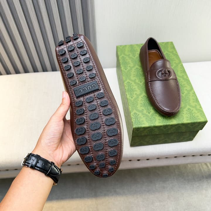 Gucci Premium Leather Loafers in Black Embossed Leather